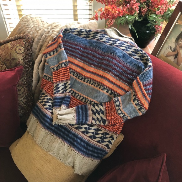 STILL AVAILABLE - KIRRA Cardi XS🌹 - Picture 3 of 3